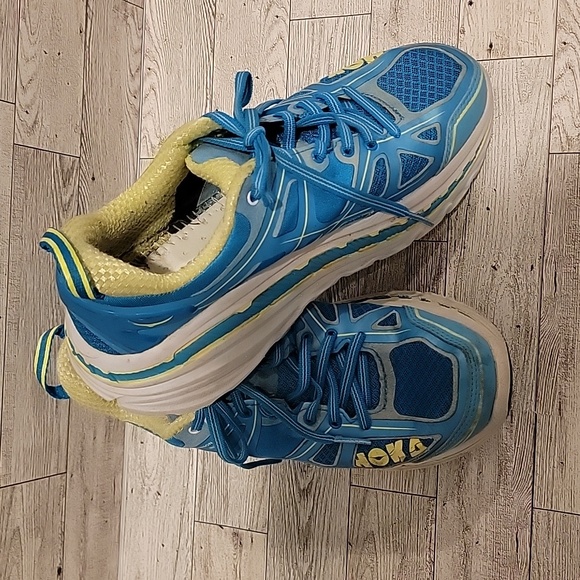 Hoka Shoes - Hoka One One Stinson Blue And Yellow Dresden Running Shoe Womens Size 8
